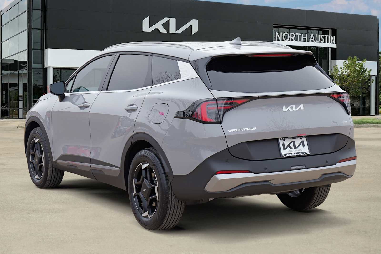 Certified 2026 Kia Sportage EX image 5