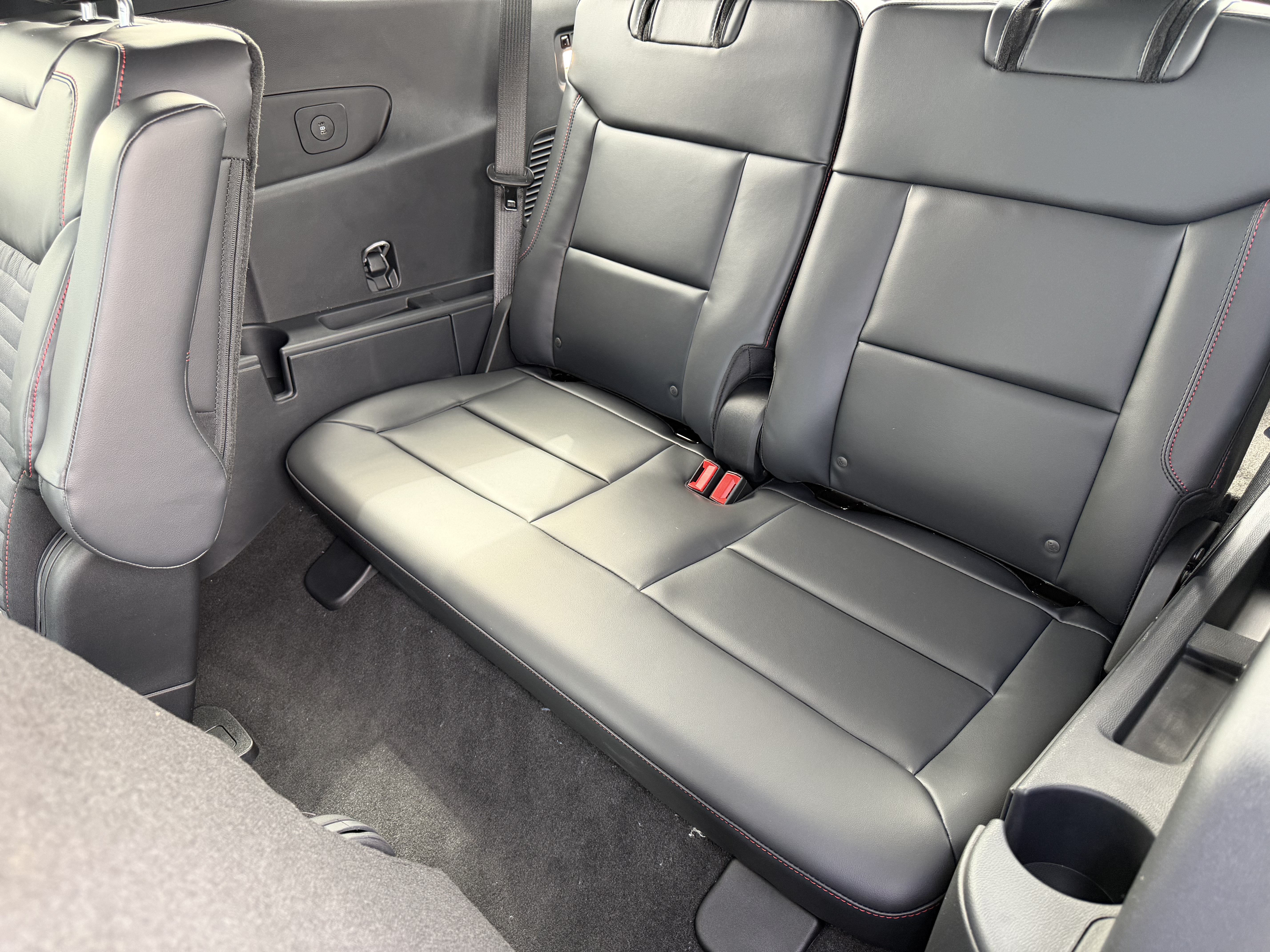 New 2026 Ford Explorer ST-Line AWD/4WD image 12