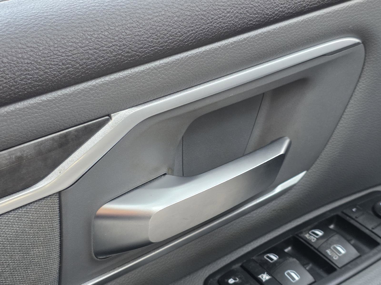 Used 2020 RAM 1500 Big Horn image 10