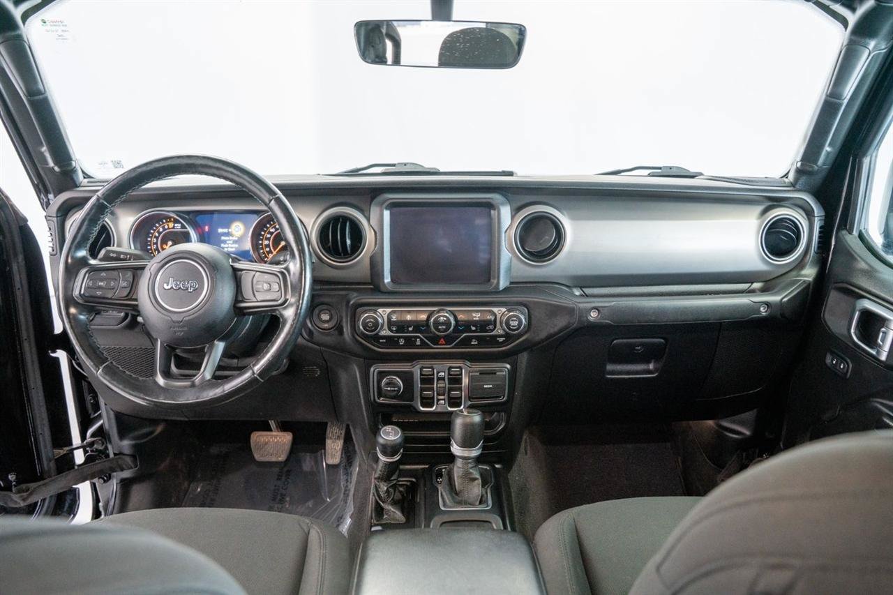 Used 2021 Jeep Gladiator Sport AWD/4WD image 14