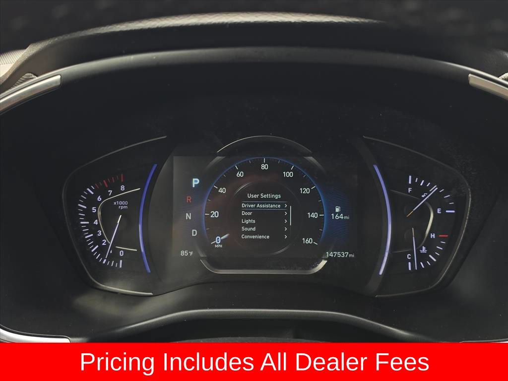 Used 2020 Hyundai Santa Fe SEL w/ Convenience + Premium Package FWD image 16