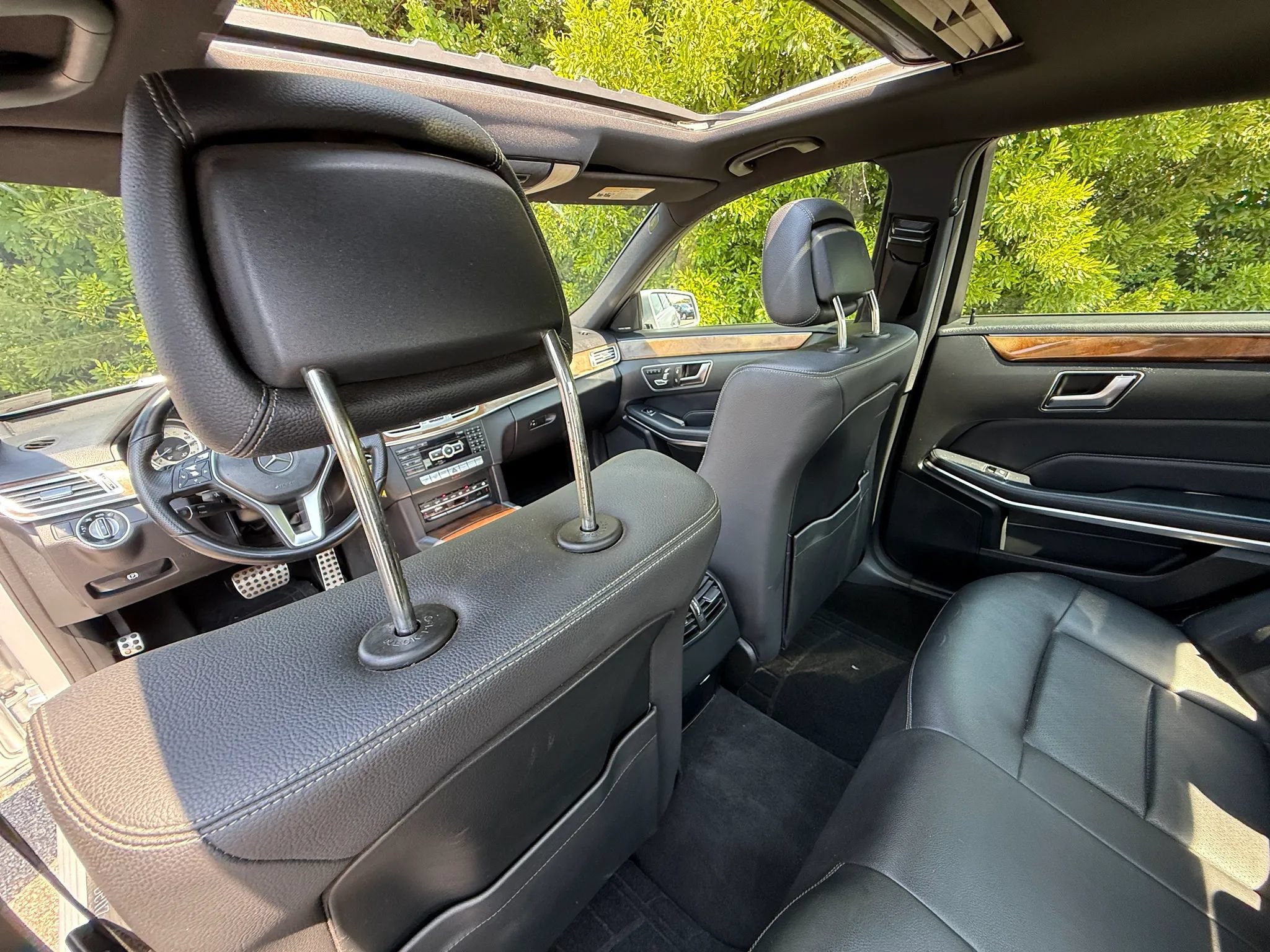 Used 2015 Mercedes-Benz E 350 4MATIC Sedan w/ Premium 1 Package image 41