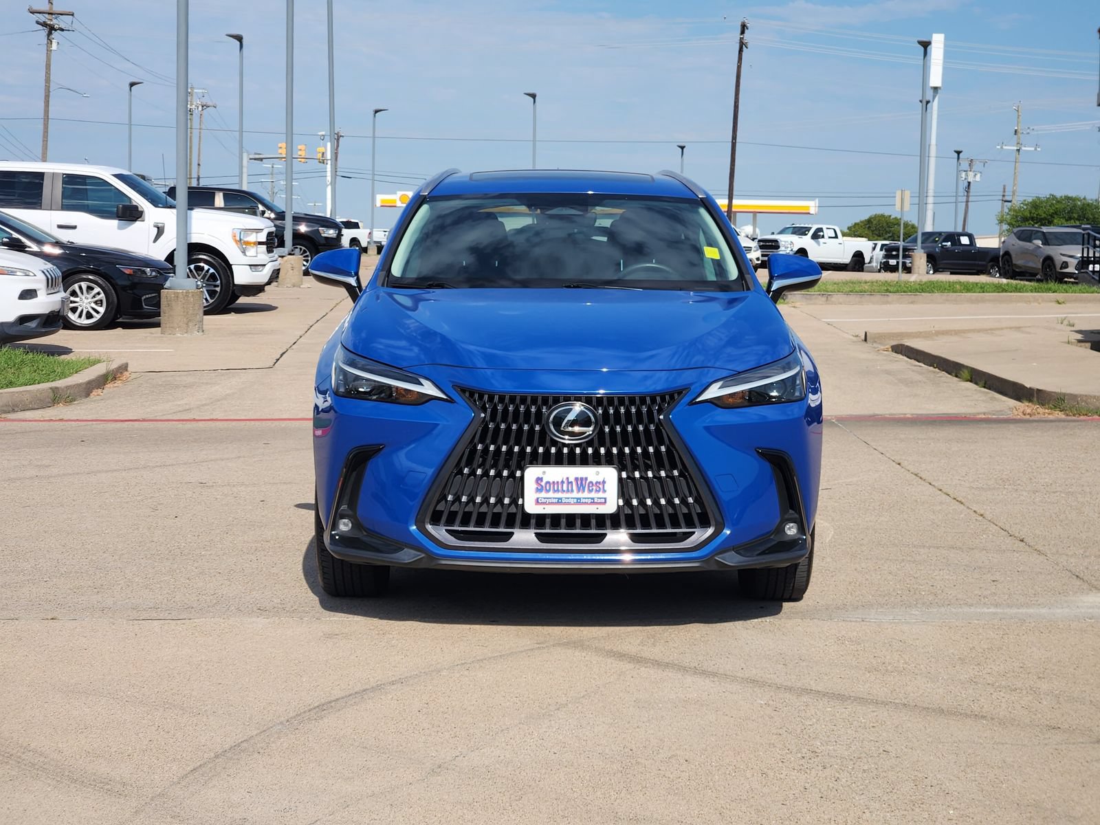 Used 2023 Lexus NX 350h AWD w/ Towing Package (2000 Lbs) image 6