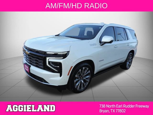 Used 2025 Chevrolet Tahoe High Country AWD/4WD image 8