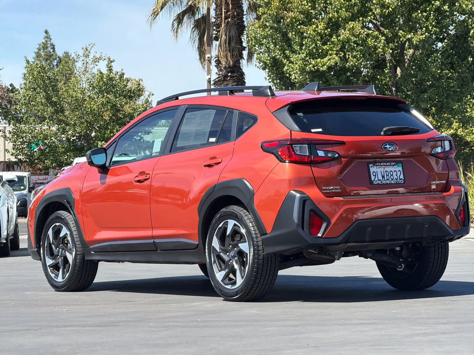Used 2024 Subaru Crosstrek 2.5i Limited w/ Crosstrek Mirror Package AWD/4WD image 7
