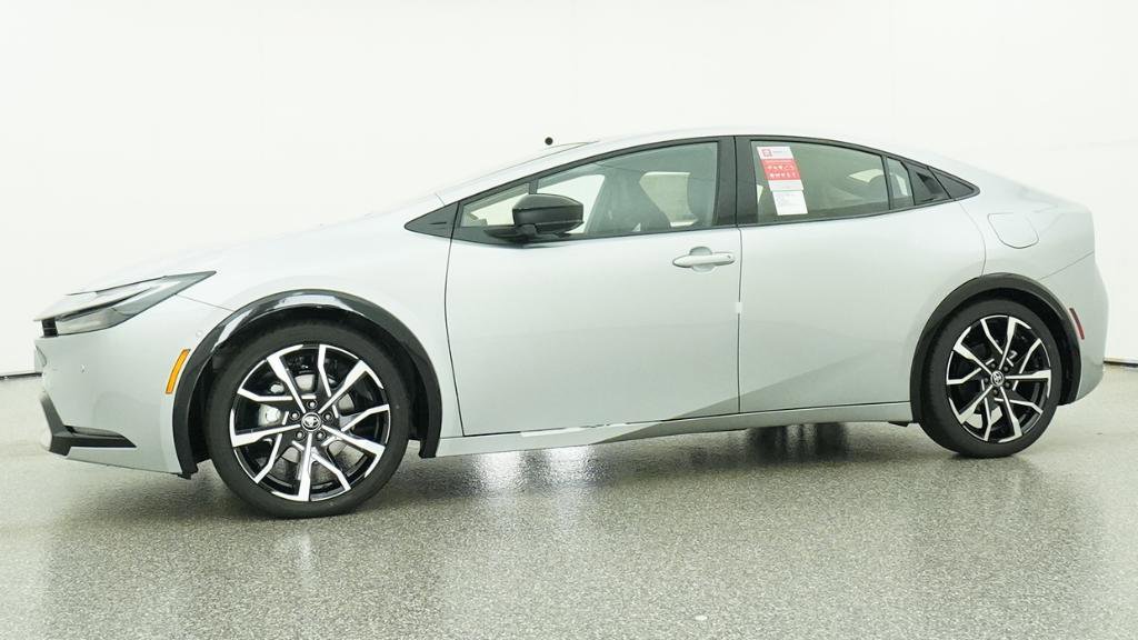 New 2026 Toyota Prius Plug-In Hybrid FWD image 21