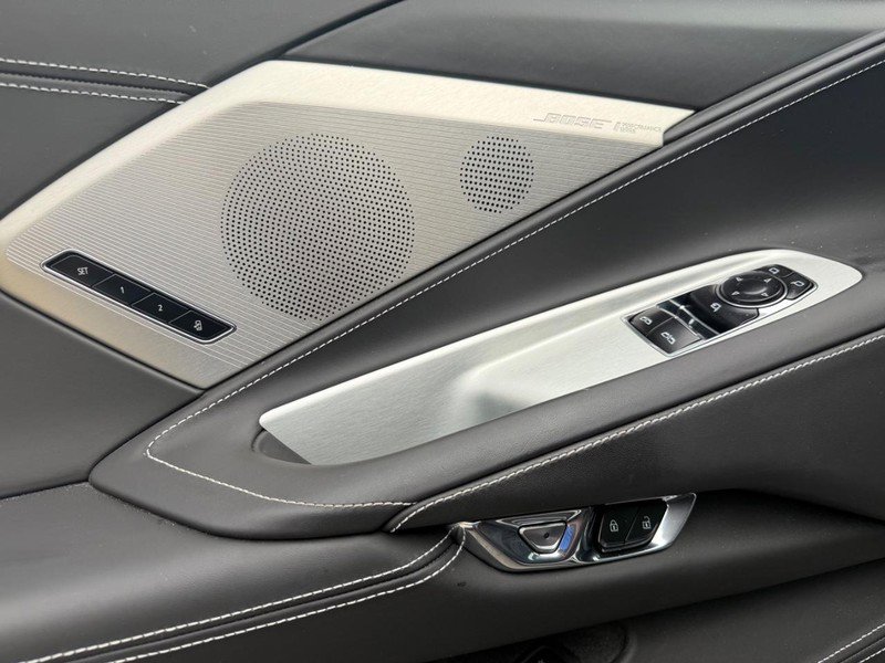 Used 2024 Chevrolet Corvette Stingray Premium Cpe w/ Z51 Performance Package image 13