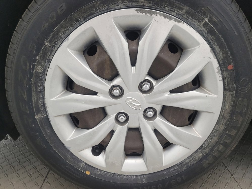 Used 2018 Hyundai Accent SE FWD image 31