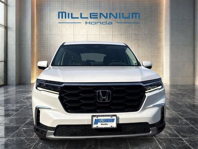 Used 2024 Honda Pilot EX-L image 8