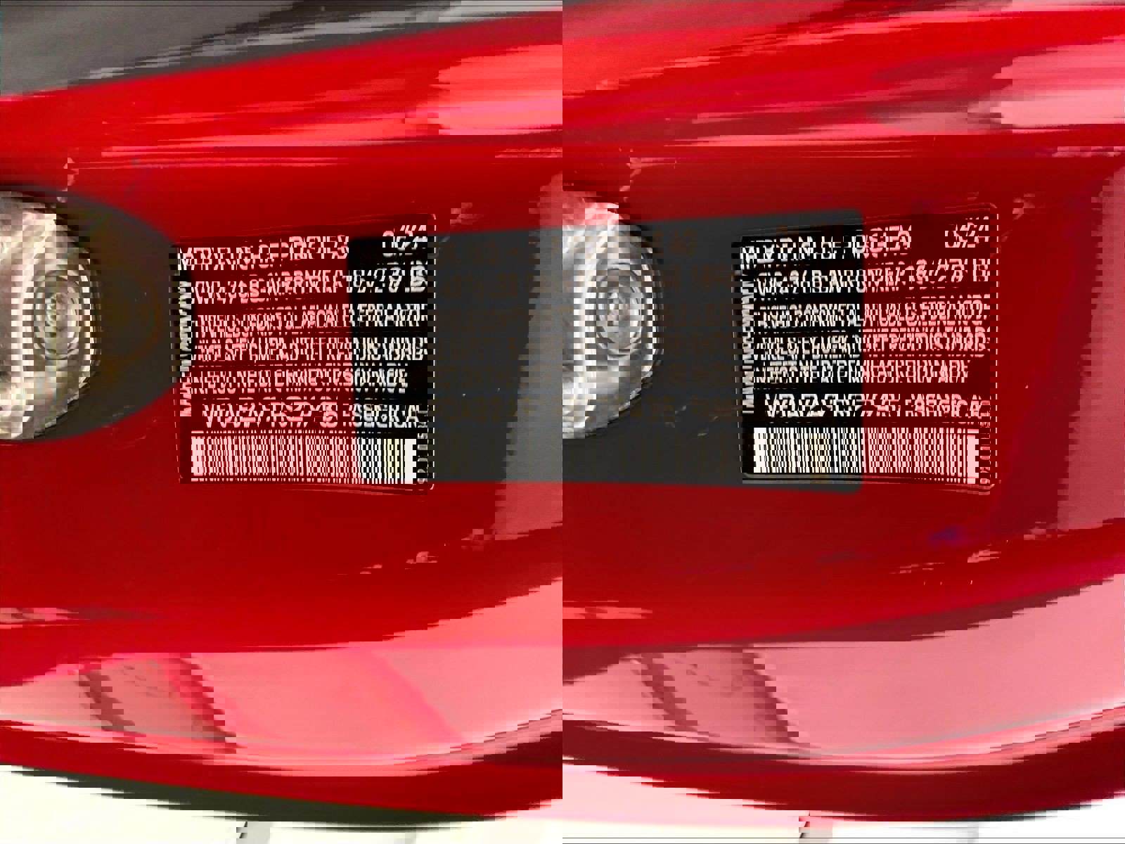 Certified 2024 Porsche 911 Carrera 4 GTS image 31