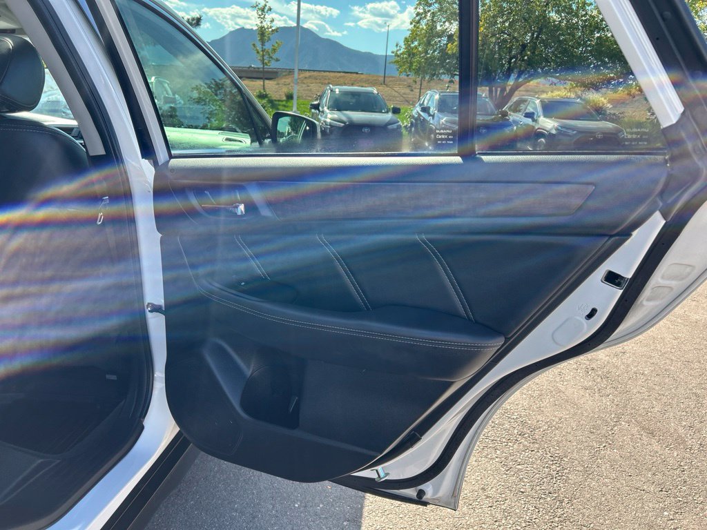 Used 2019 Subaru Outback 2.5i Limited AWD/4WD image 14