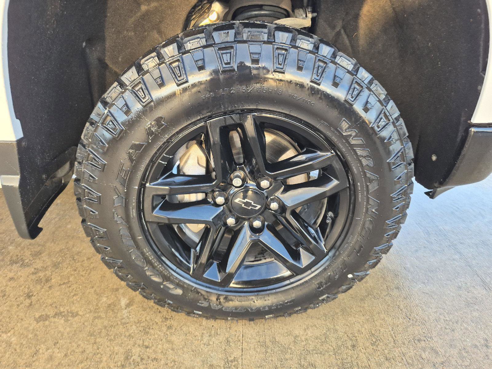 Used 2022 Chevrolet Silverado 1500 LT Trail Boss w/ Convenience Package II image 8