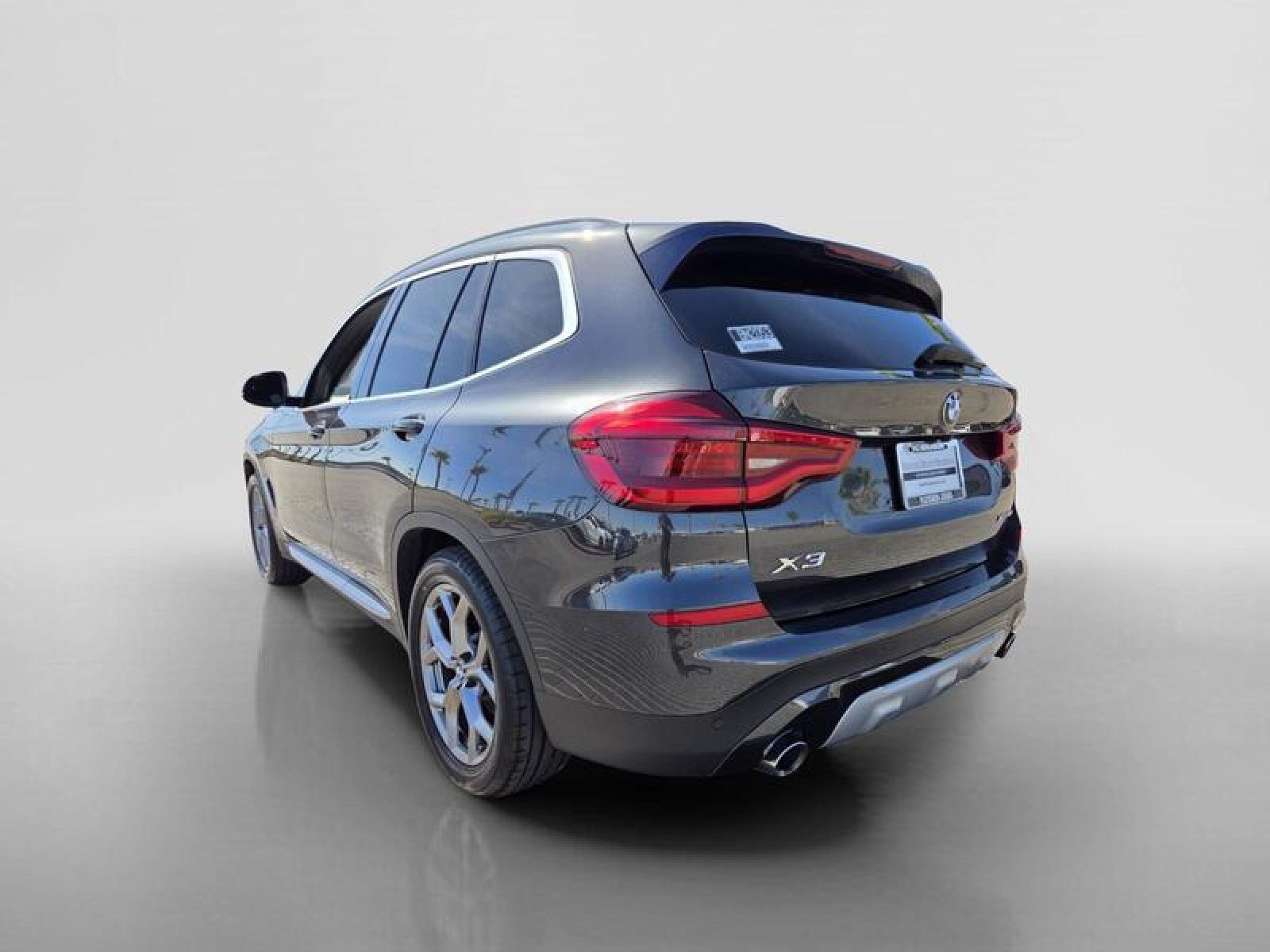 Used 2021 BMW X3 xDrive30i w/ Premium Package AWD/4WD image 3