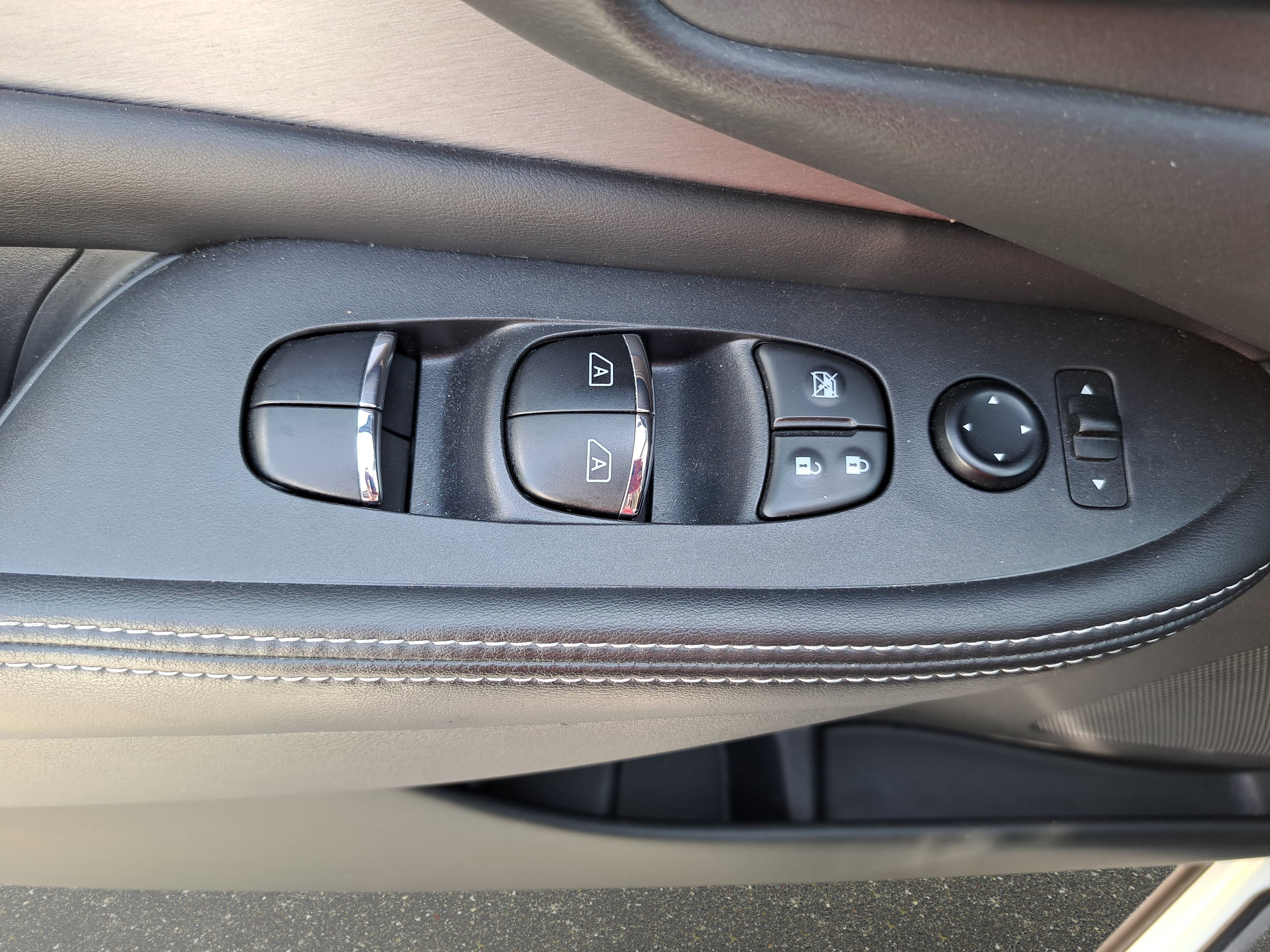 Used 2021 Nissan Murano SL image 27