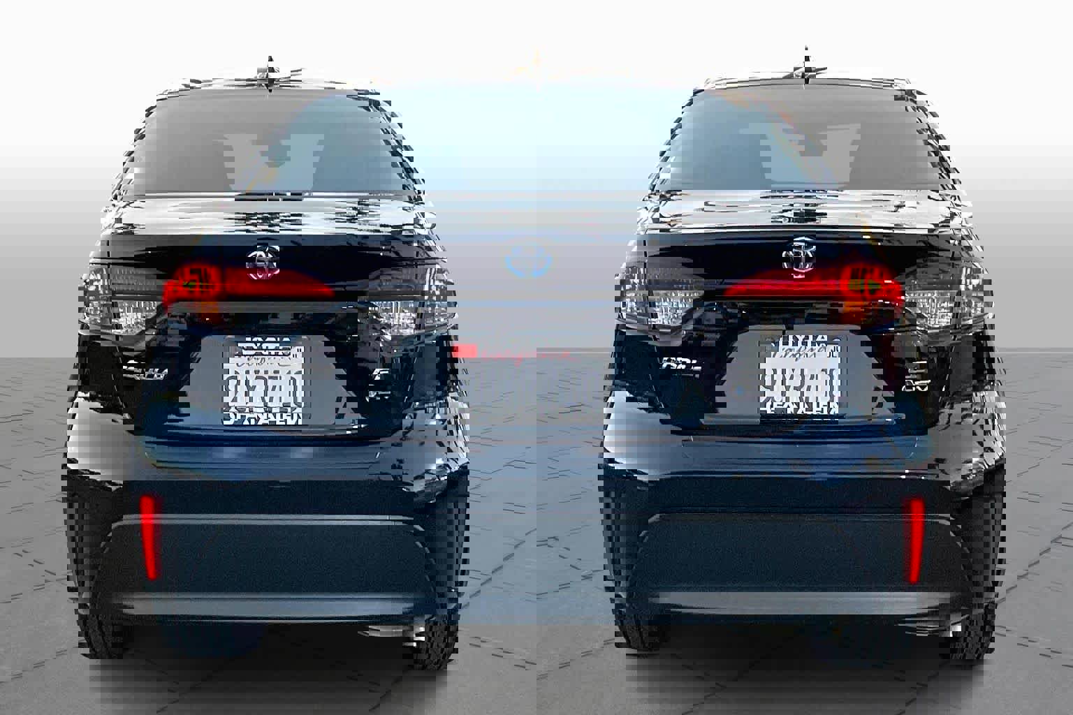 Certified 2025 Toyota Corolla LE image 4