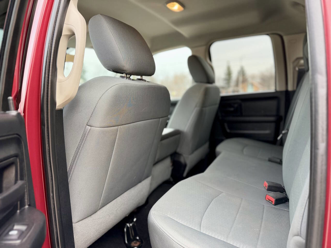 Used 2014 RAM 1500 Express image 12