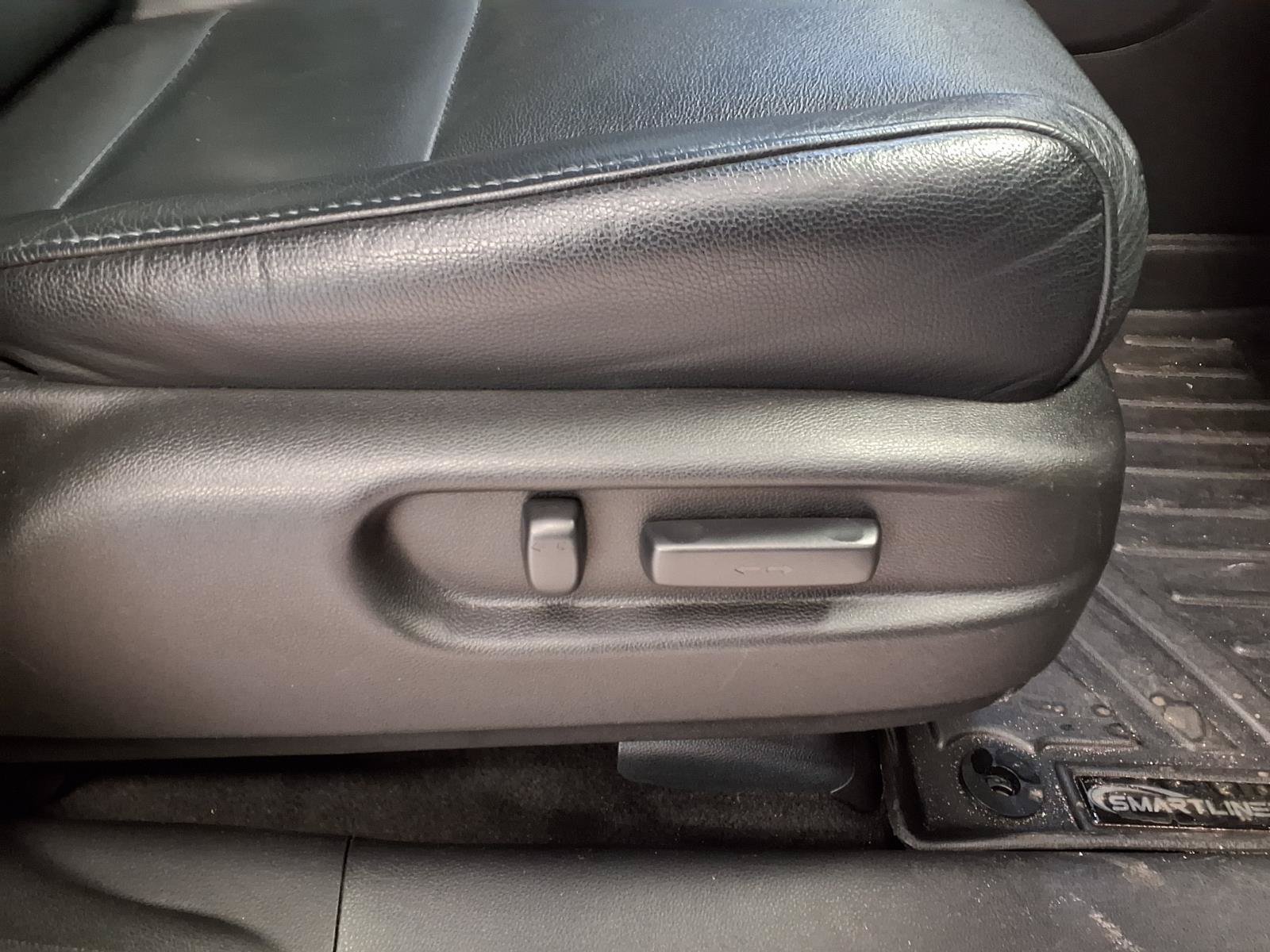 Used 2018 Honda Pilot EX-L image 11