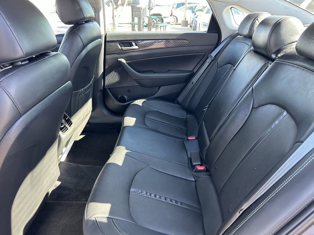 Used 2018 Hyundai Sonata Limited FWD image 17