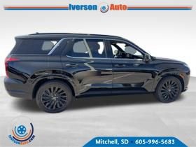 Used 2024 Hyundai Palisade Calligraphy AWD/4WD image 3