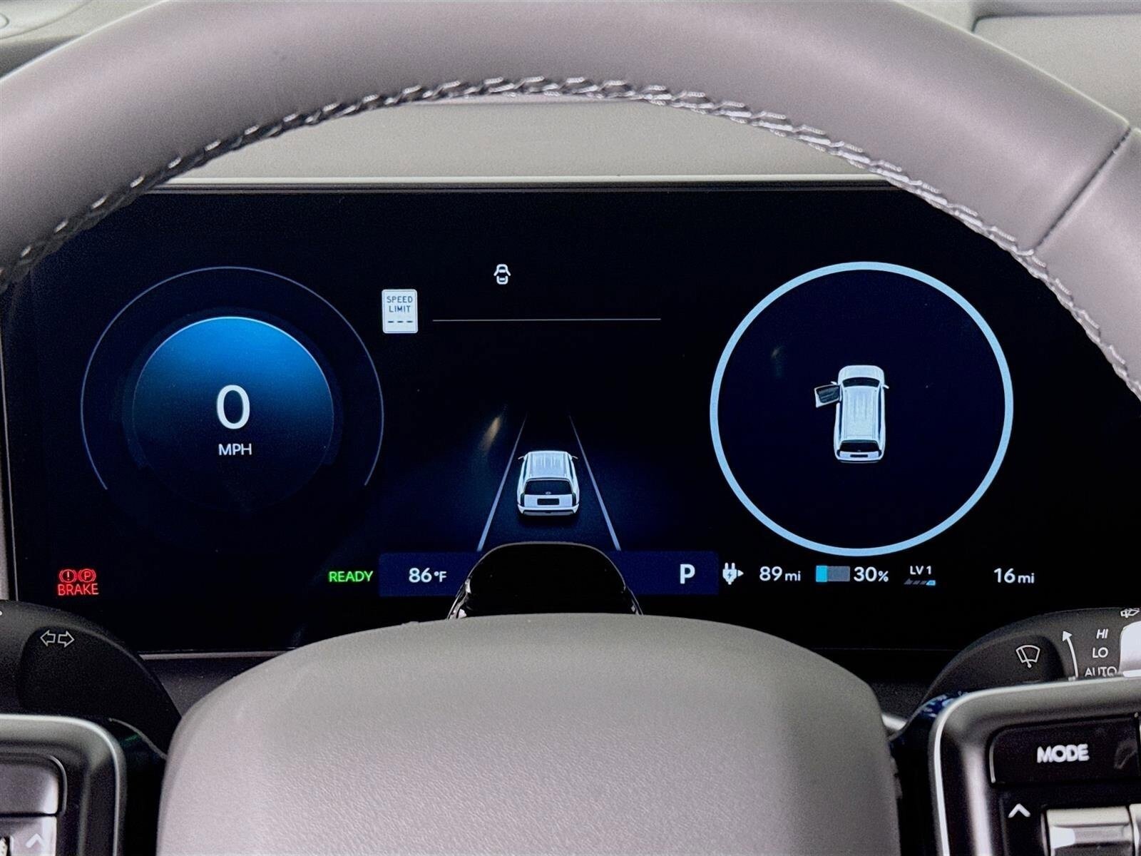 New 2026 Hyundai Ioniq 9 SE AWD/4WD image 13
