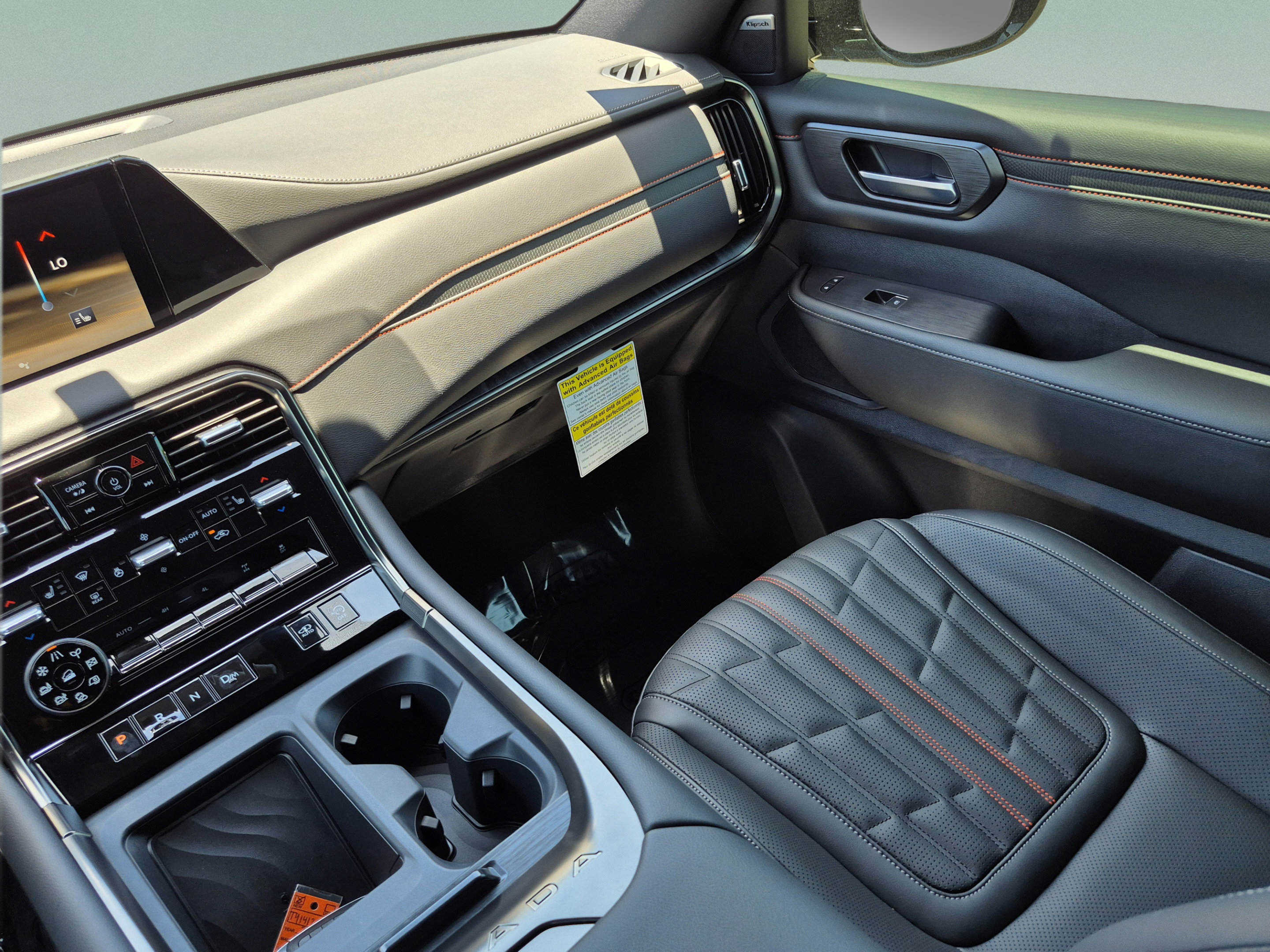 New 2026 Nissan Armada PRO-4X w/ Captain's Chari Seat Package AWD/4WD image 15