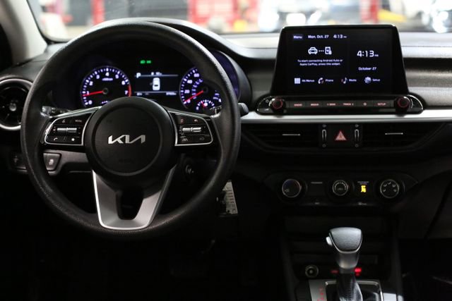 Used 2024 Kia Forte LXS image 35