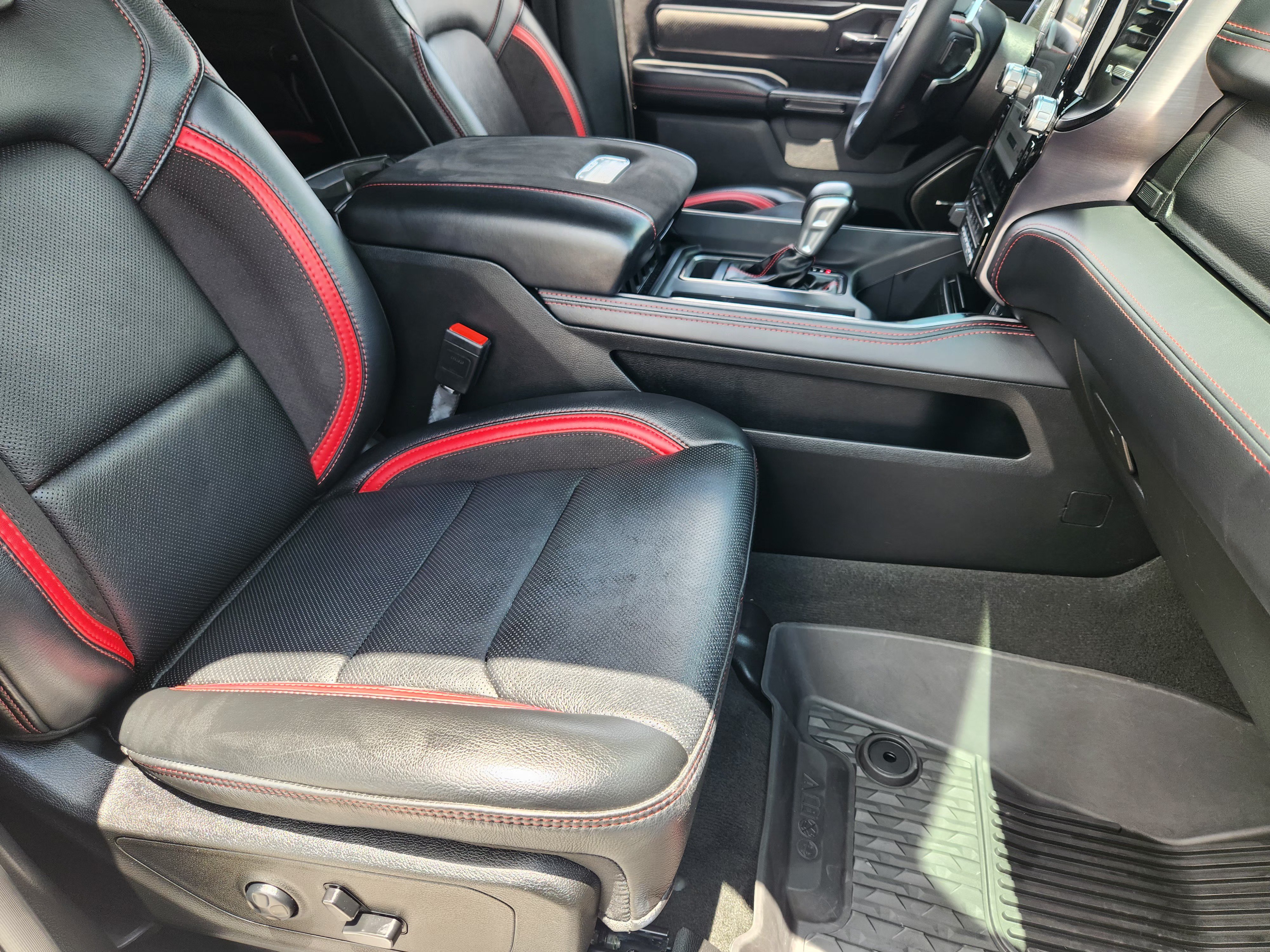 Used 2024 RAM 1500 TRX w/ TRX Level 2 Equipment Group AWD/4WD image 16
