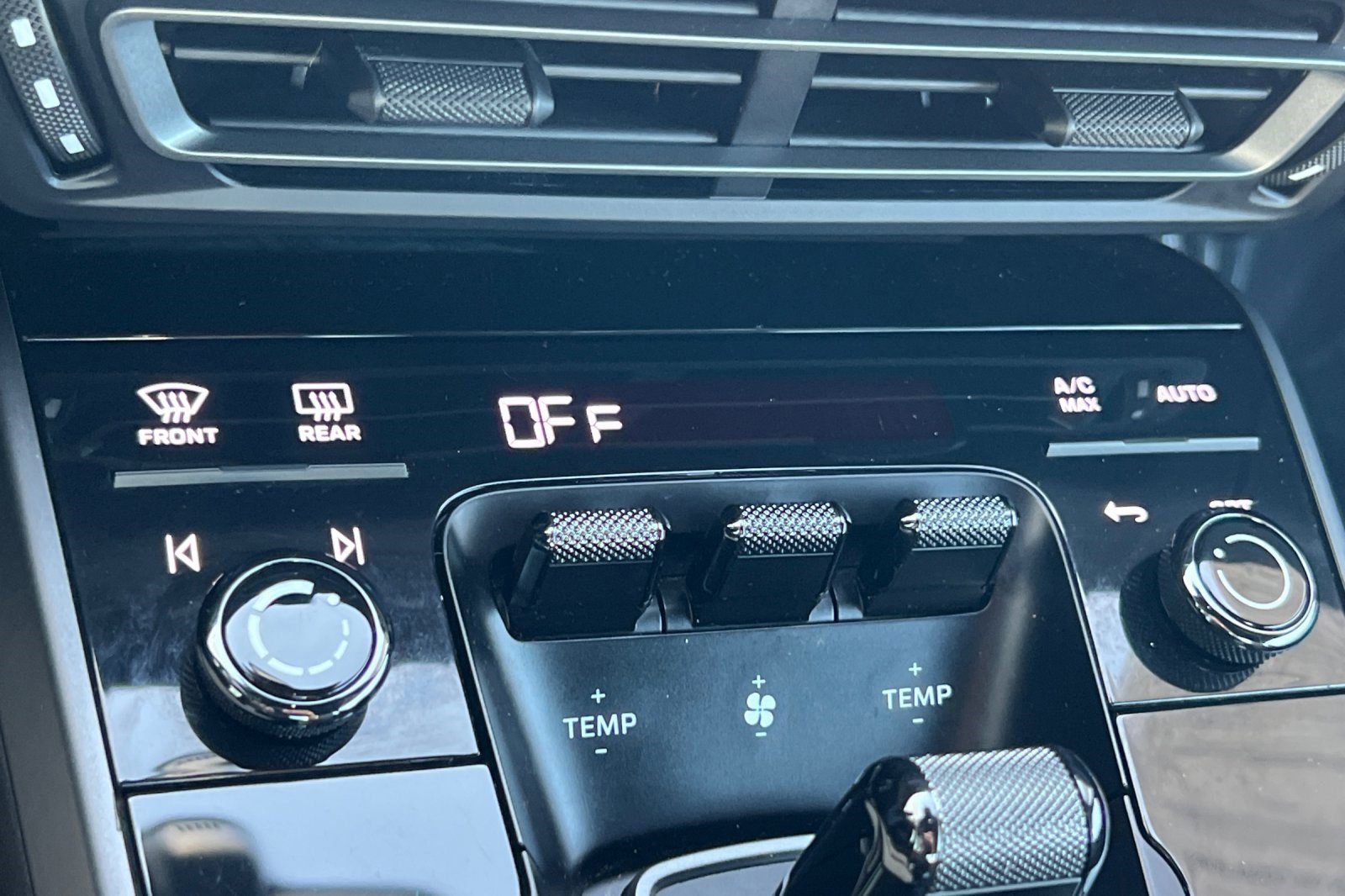 Used 2023 Porsche 911 Carrera image 16