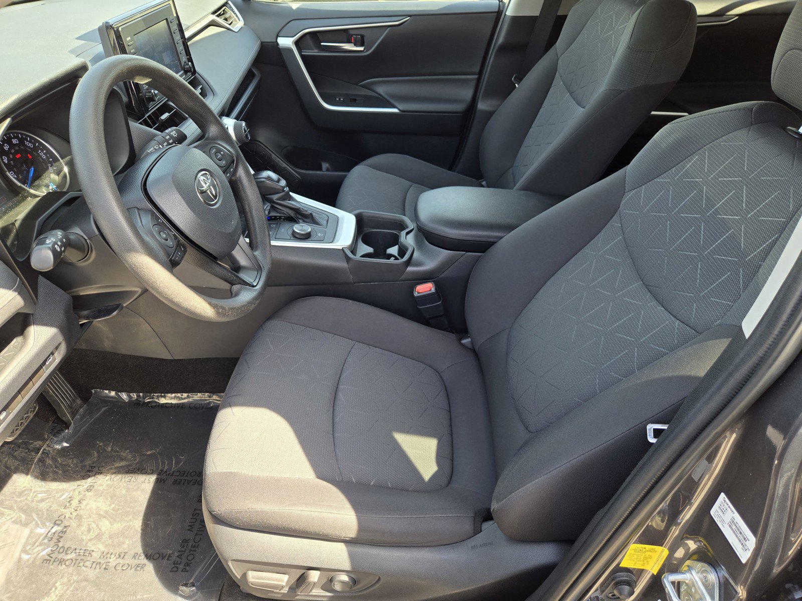 Used 2020 Toyota RAV4 XLE w/ Convenience Package image 15