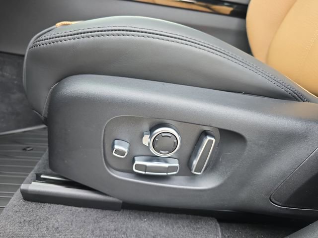 New 2026 Land Rover Range Rover Velar Autobiography AWD/4WD image 29