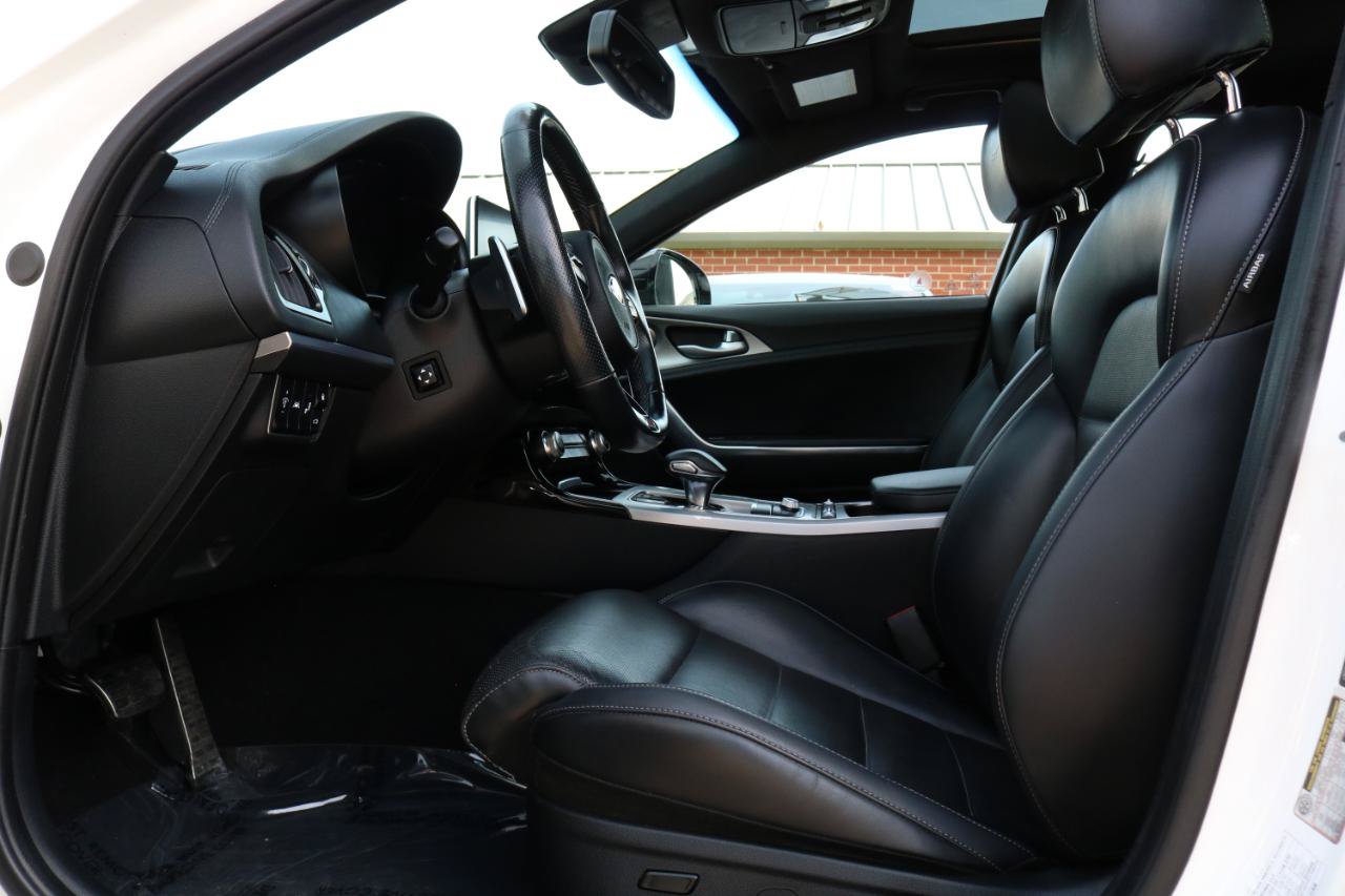 Used 2020 Kia Stinger GT2 AWD/4WD image 25