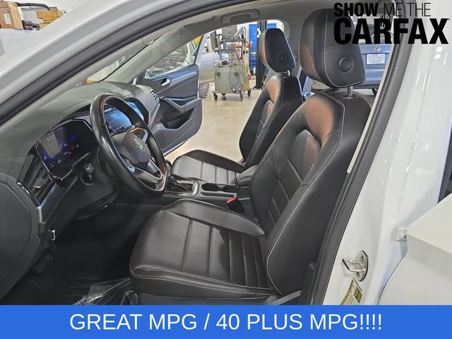Used 2024 Volkswagen Jetta SE FWD image 12