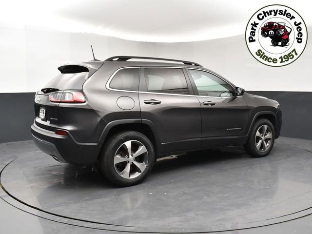 Used 2022 Jeep Cherokee Limited AWD/4WD image 6