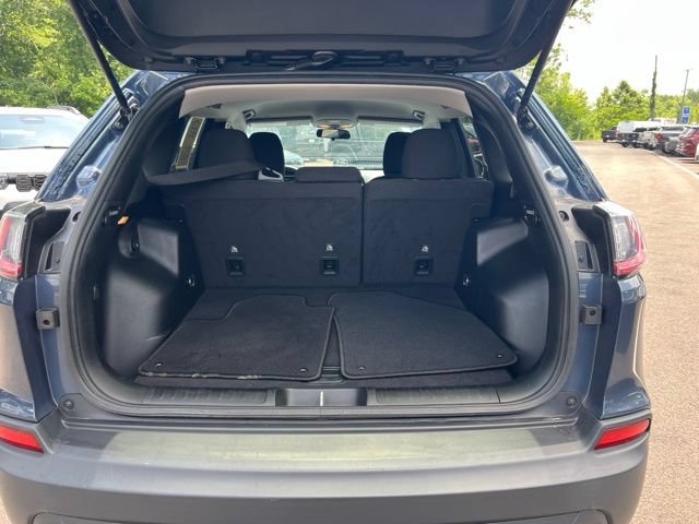 Used 2020 Jeep Cherokee Latitude FWD image 19