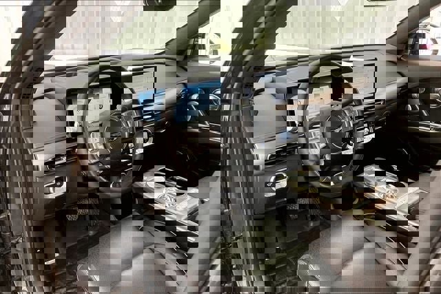 Used 2024 Genesis GV60 Advanced image 17