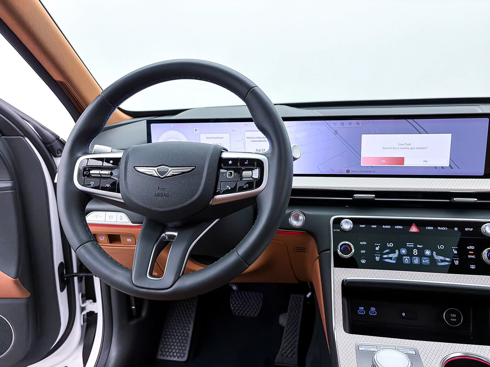 Used 2025 Genesis GV80 3.5T Advanced AWD/4WD image 6