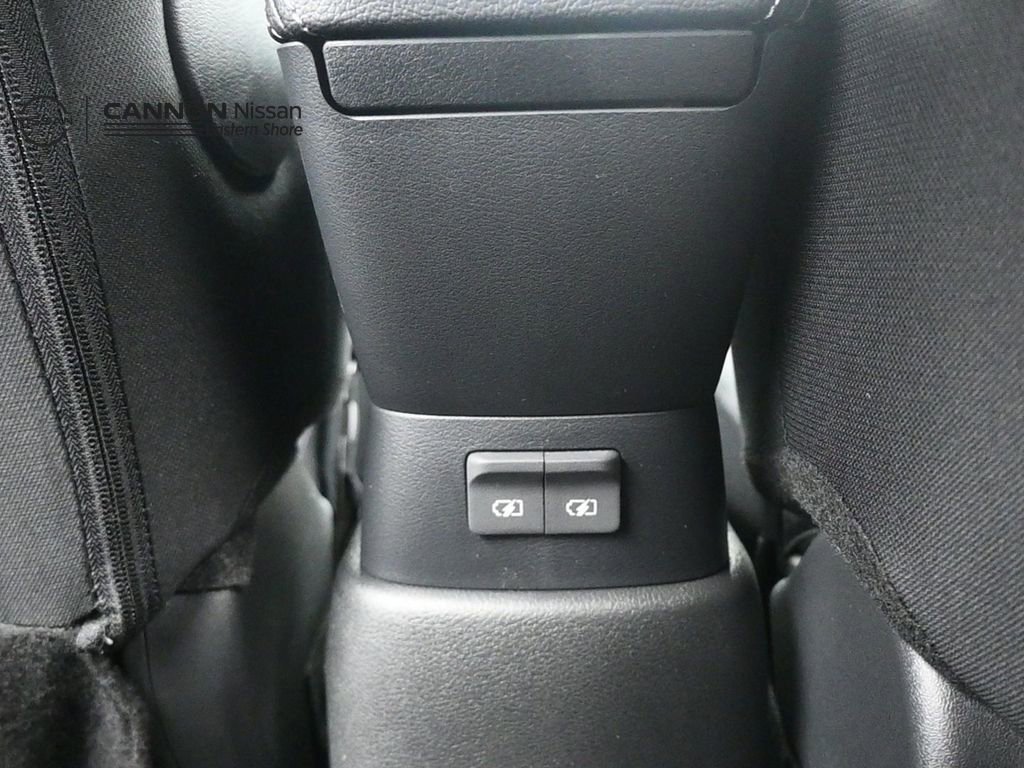 New 2025 Nissan Kicks Play S FWD image 24