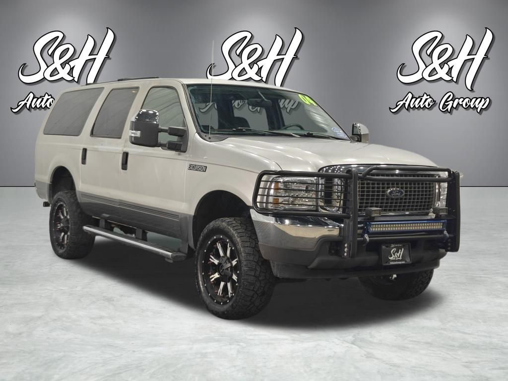 Used 2004 Ford Excursion XLT AWD/4WD image 2