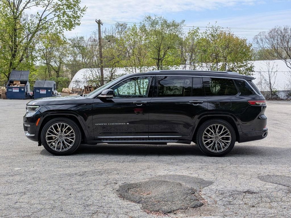 Used 2022 Jeep Grand Cherokee L Summit AWD/4WD image 11