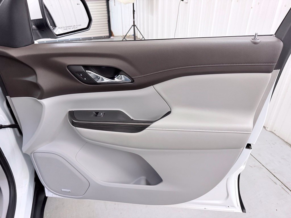 Used 2019 GMC Acadia SLT w/ LPO, Floor Liner Package FWD image 44