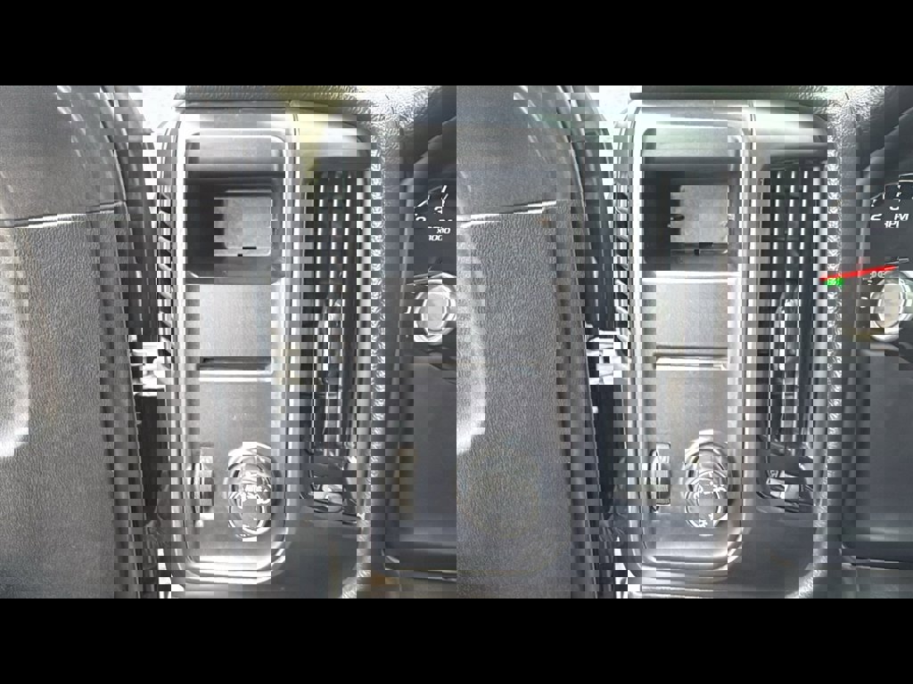 Used 2019 Chevrolet Silverado 1500 W/T image 14