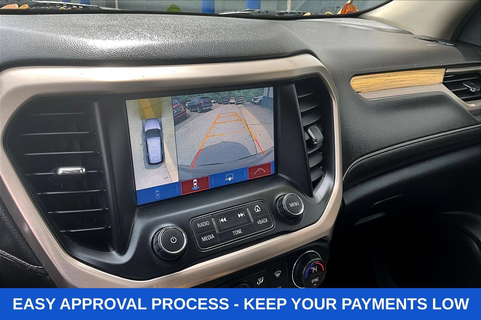 Used 2019 GMC Acadia Denali w/ Technology Package AWD/4WD image 18