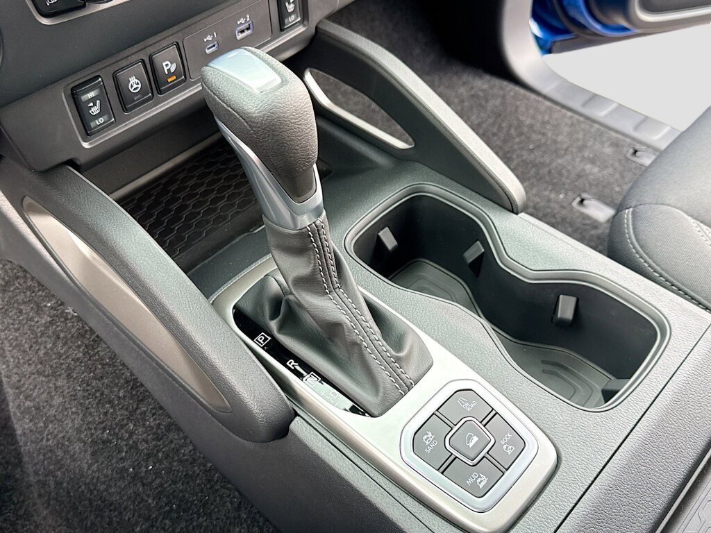 New 2026 Nissan Frontier SV image 12