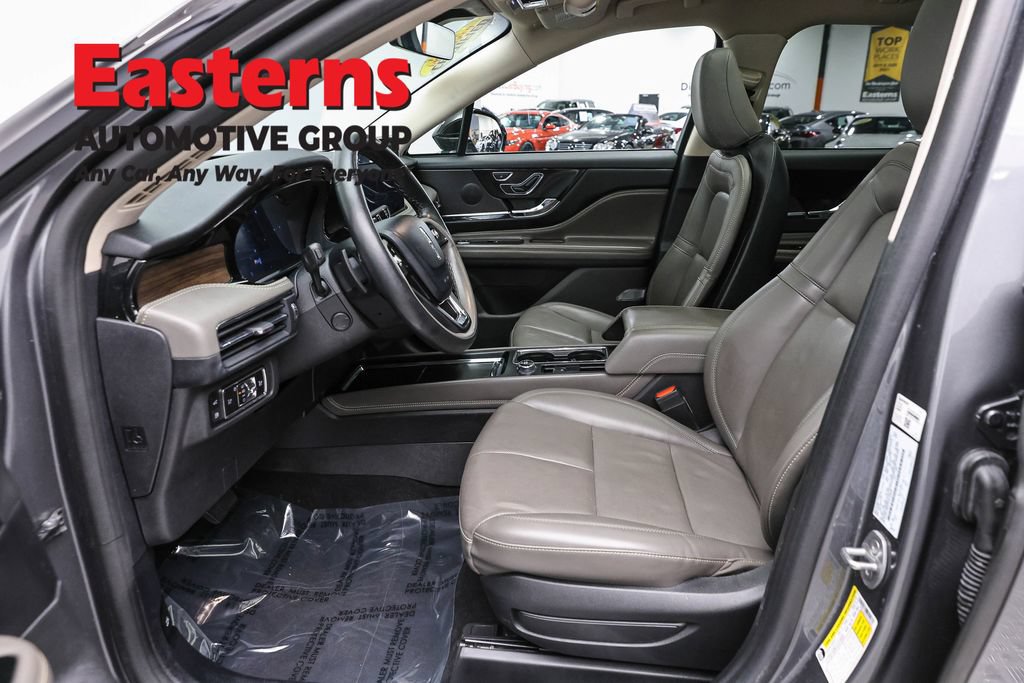Used 2023 Lincoln Corsair Grand Touring w/ Equipment Group 301A AWD/4WD image 14