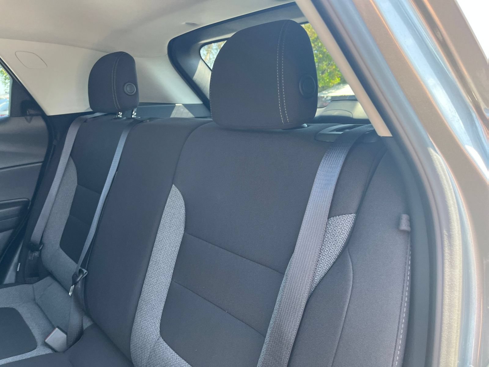Used 2025 Chevrolet TrailBlazer LT FWD image 38