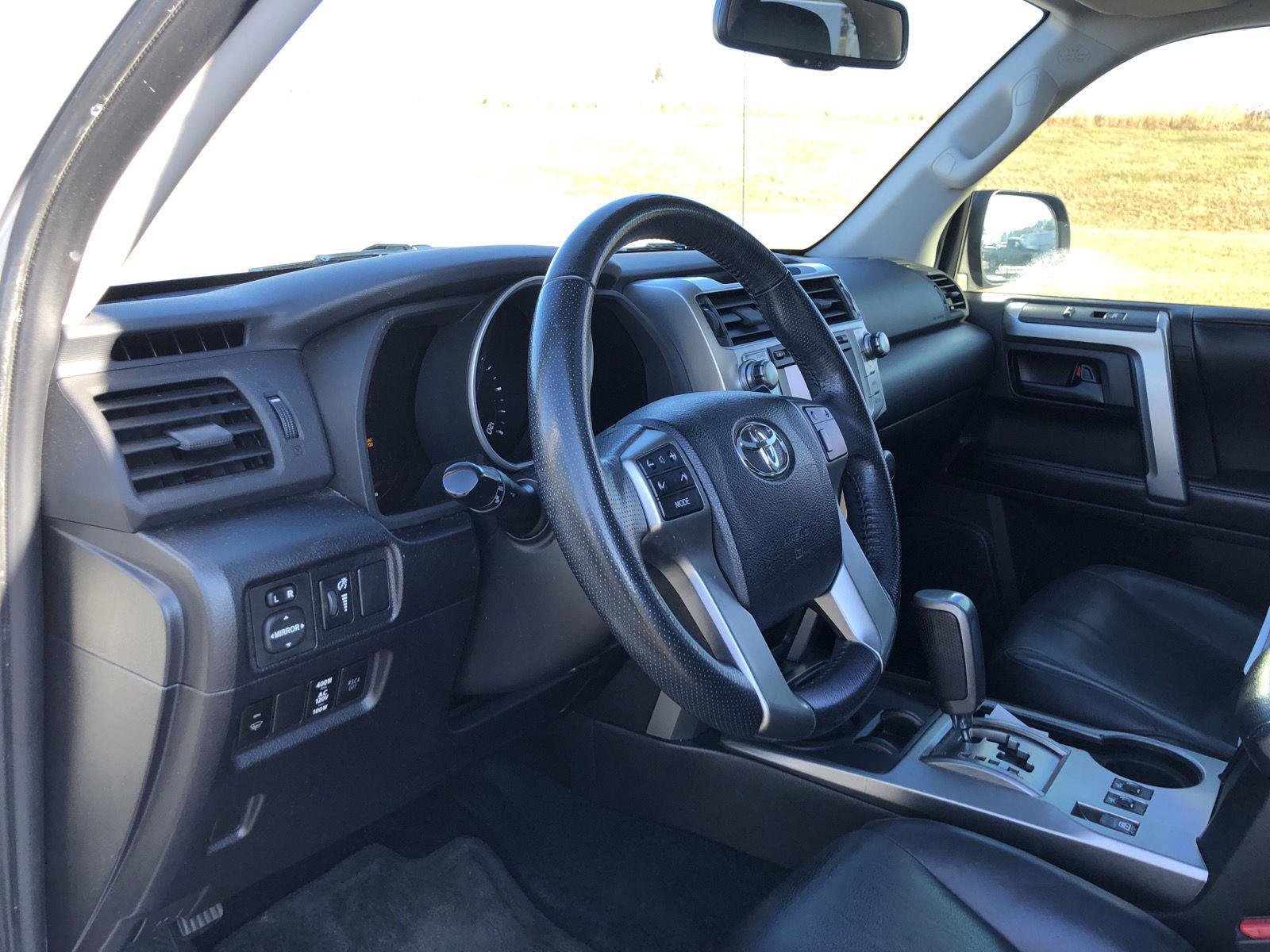 Used 2012 Toyota 4Runner Limited image 10