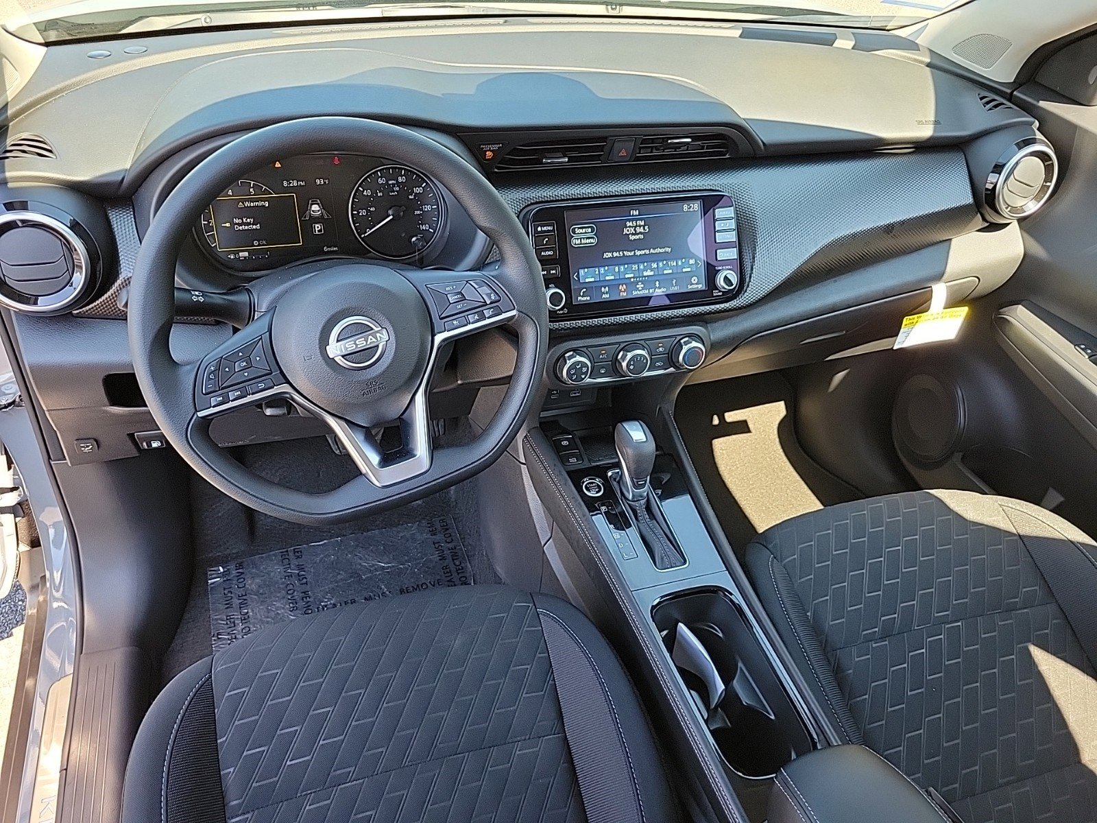New 2024 Nissan Kicks SV w/ Interior Electronics Package image 18