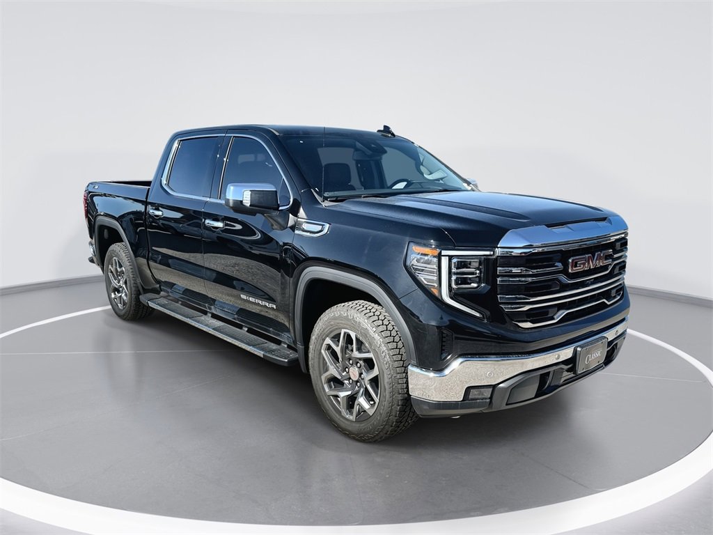 New 2026 GMC Sierra 1500 SLT image 1