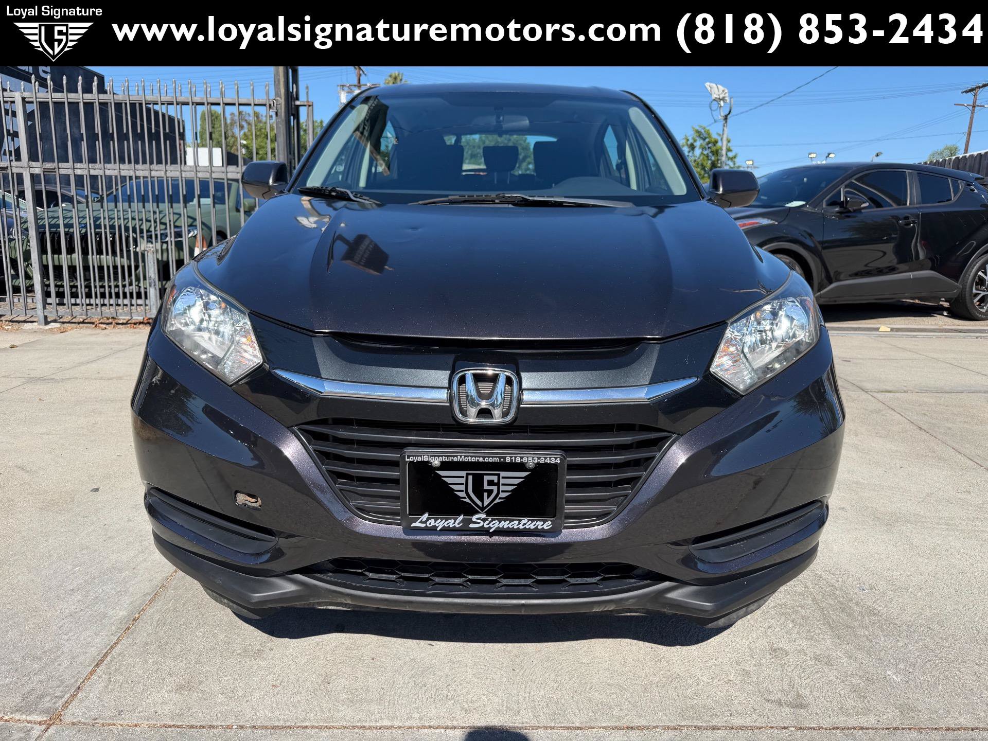 Used 2017 Honda HR-V LX image 2