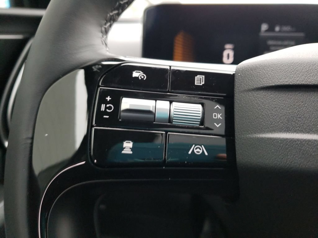 New 2026 Kia Sorento S w/ S Panoramic Sunroof Package FWD image 13